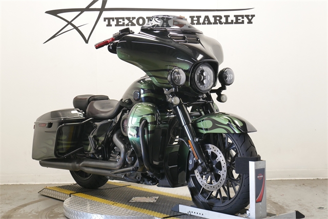 2022 Harley-Davidson FLHXSE at Texoma Harley-Davidson