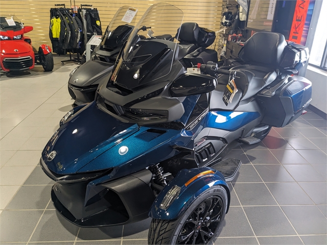 2024 Can-Am Spyder RT Limited | Pioneer Motorsport