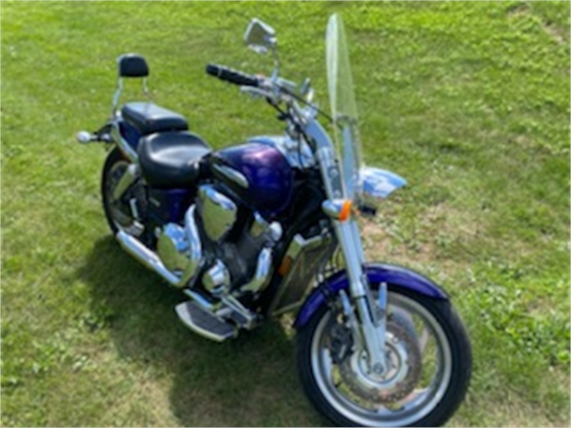 2003 HONDA VTX1800 at Interlakes Sport Center