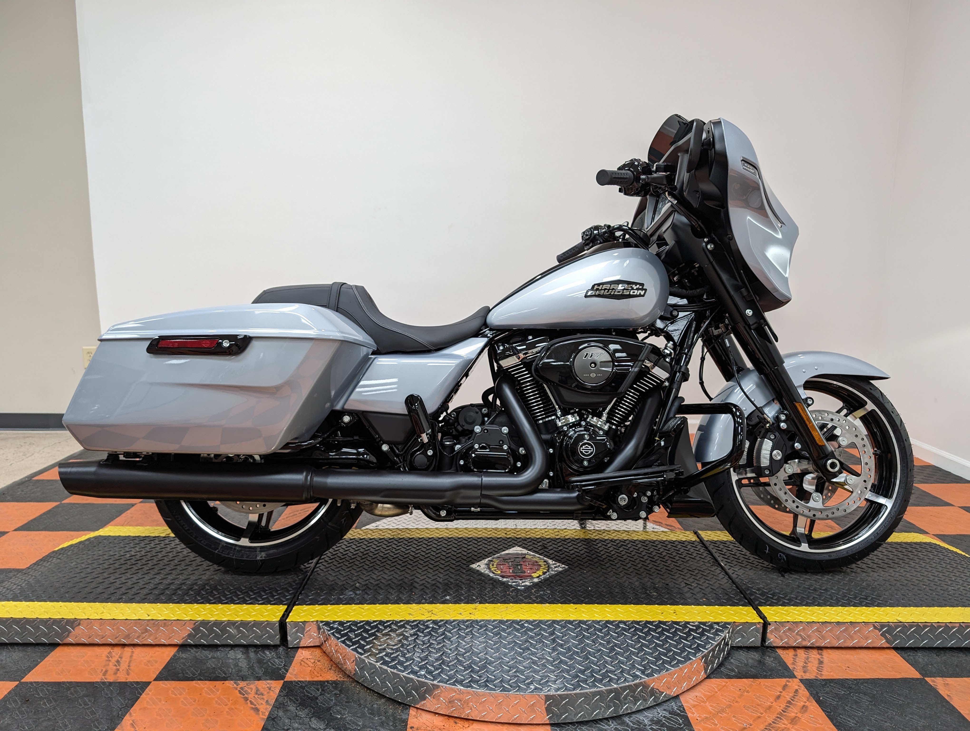 2024 Harley-Davidson Street Glide Base at Harley-Davidson of Indianapolis