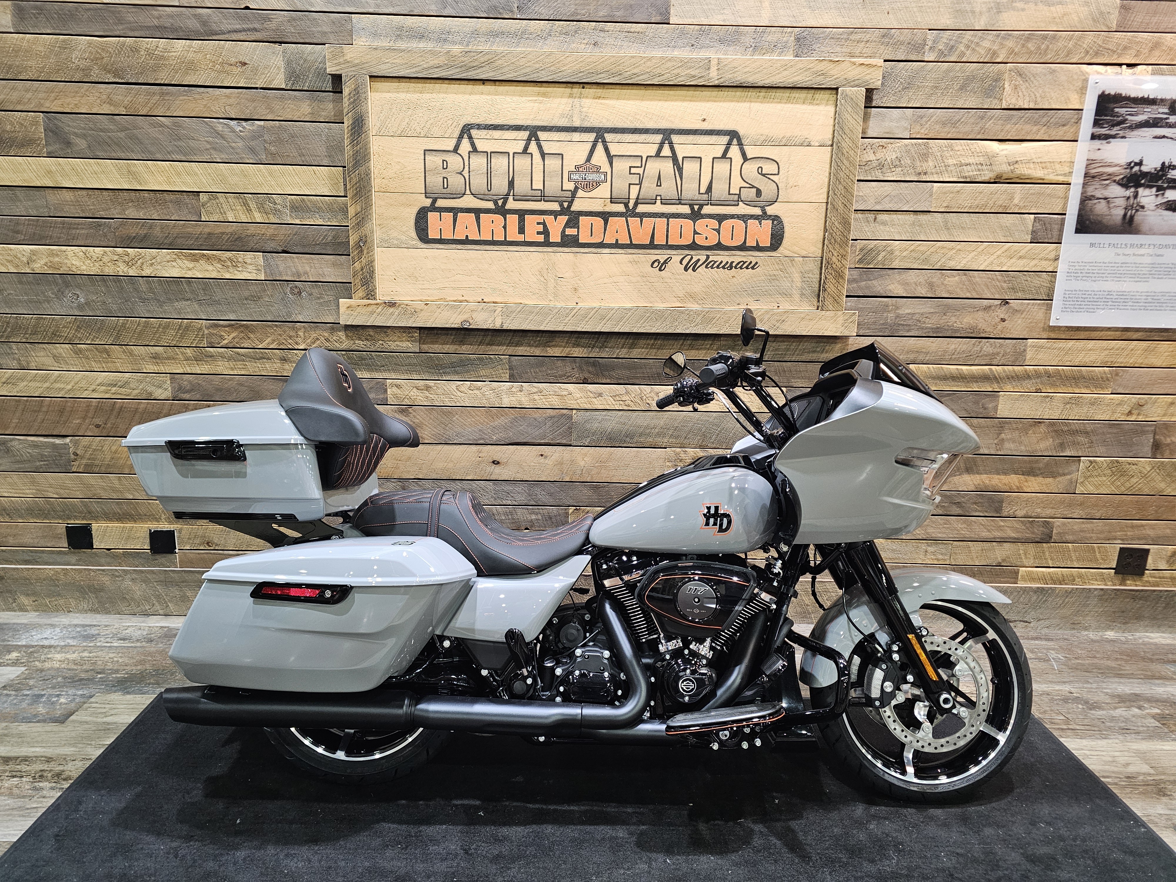 2024 Harley-Davidson Road Glide Base at Bull Falls Harley-Davidson