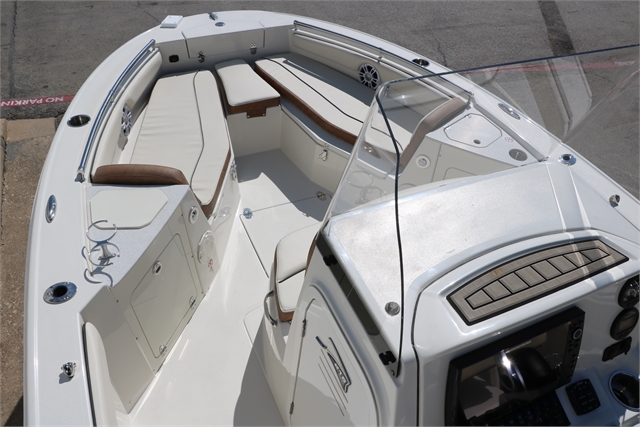 2023 Stingray 216 CC at Jerry Whittle Boats