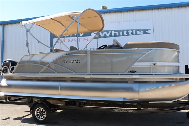 2025 Sylvan Mirage 820 CLZ DH at Jerry Whittle Boats