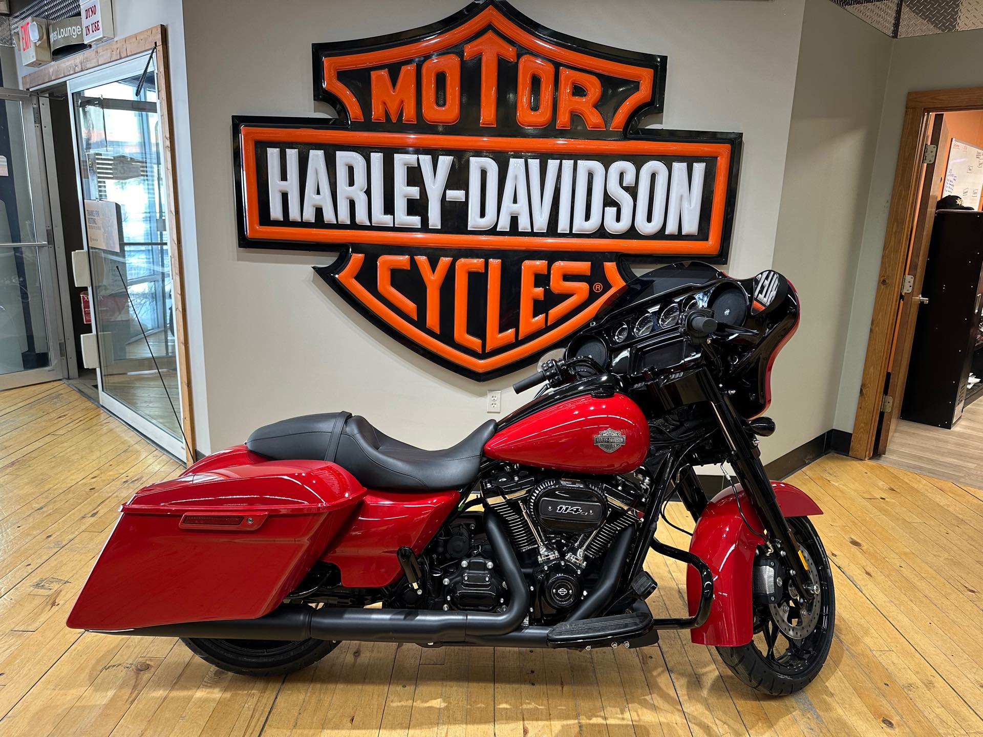 2022 Harley-Davidson Street Glide Special at Zips 45th Parallel Harley-Davidson
