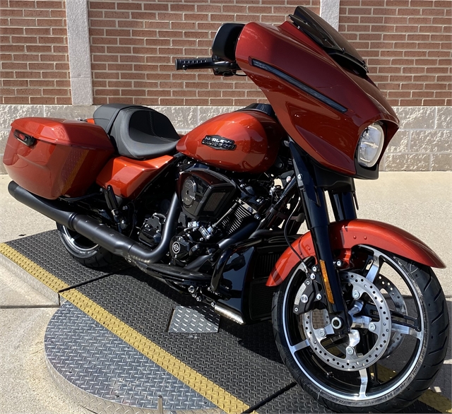 2024 Harley-Davidson Street Glide Base at Roughneck Harley-Davidson