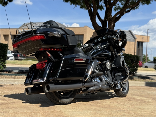 2015 Harley-Davidson Electra Glide Ultra Limited Low at Lucky Penny Cycles