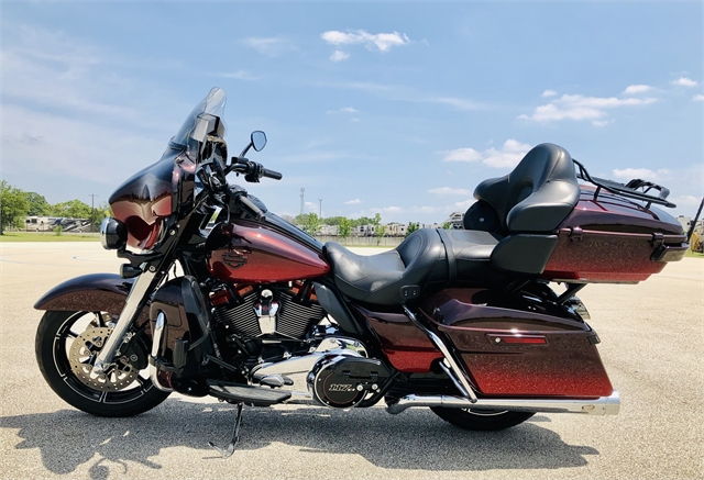 2018 Harley-Davidson Electra Glide CVO Limited at Javelina Harley-Davidson