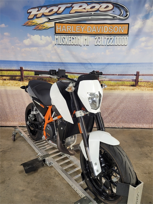 2014 KTM Duke 690 ABS at Hot Rod Harley-Davidson