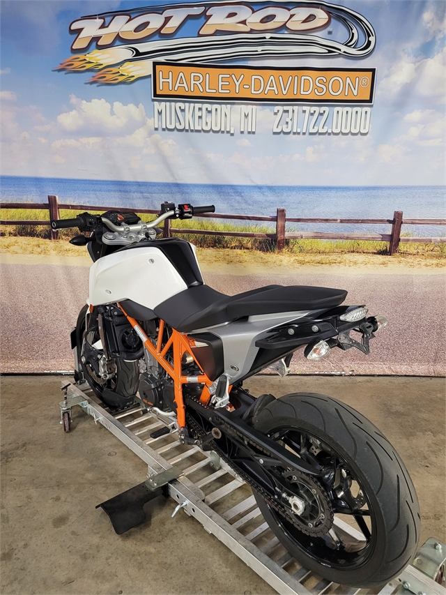 2014 KTM Duke 690 ABS at Hot Rod Harley-Davidson