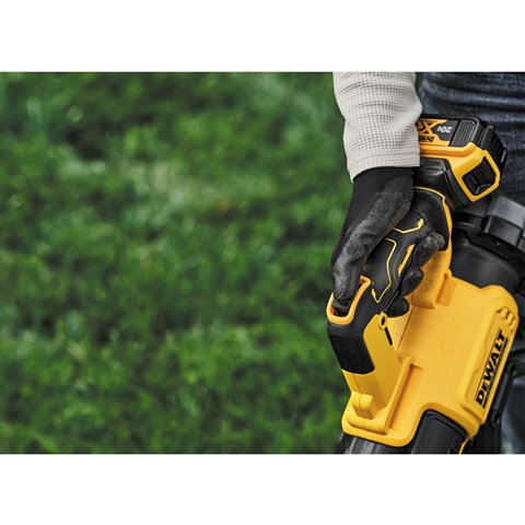 2023 Dewalt 20V MAX* XR Brushless Cordless Handheld Blower Kit (50Ah) at McKinney Outdoor Superstore