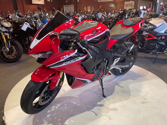 2018 Honda CBR1000RR Base at Martin Moto