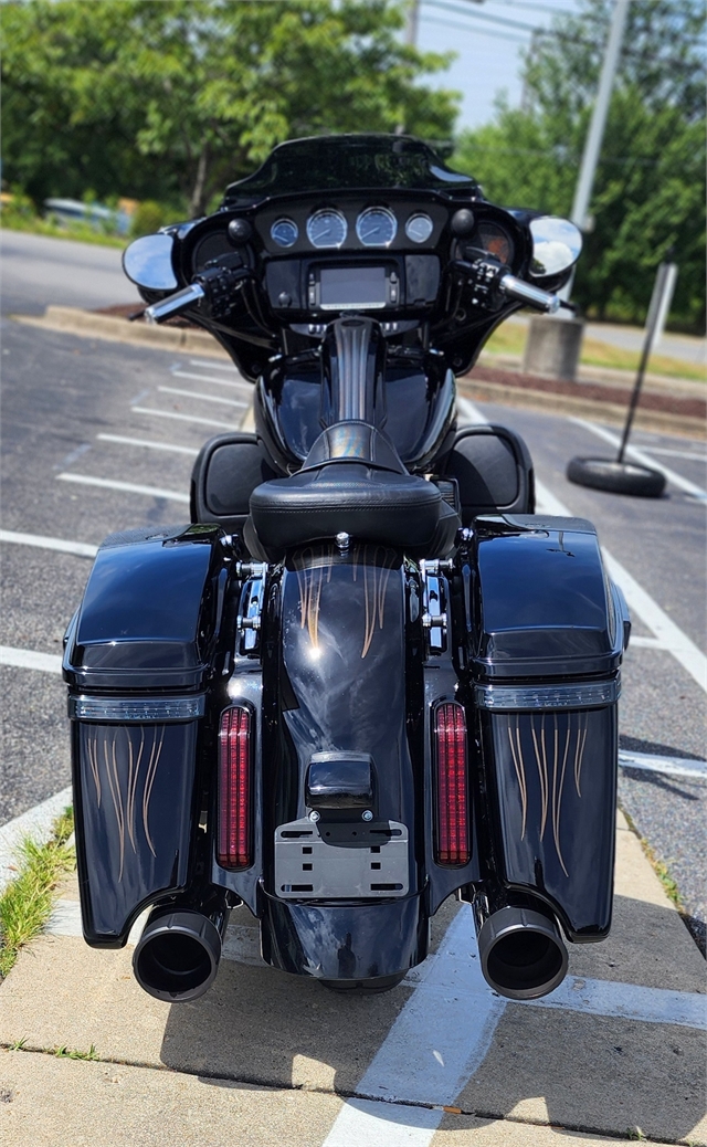 2015 Harley-Davidson Street Glide CVO Street Glide at All American Harley-Davidson, Hughesville, MD 20637
