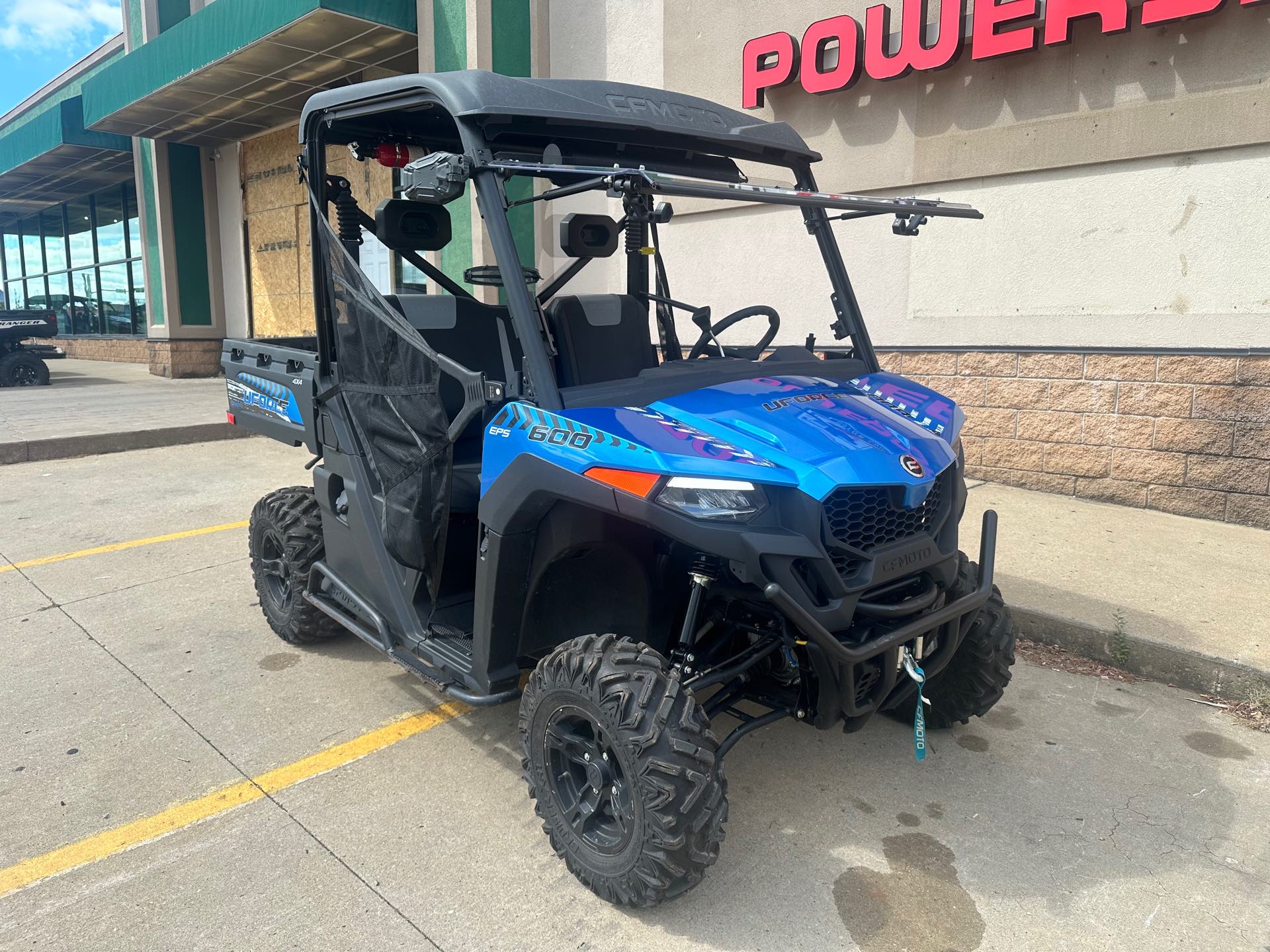 2022 CF MOTO UFORCE 600 at Wood Powersports Fayetteville