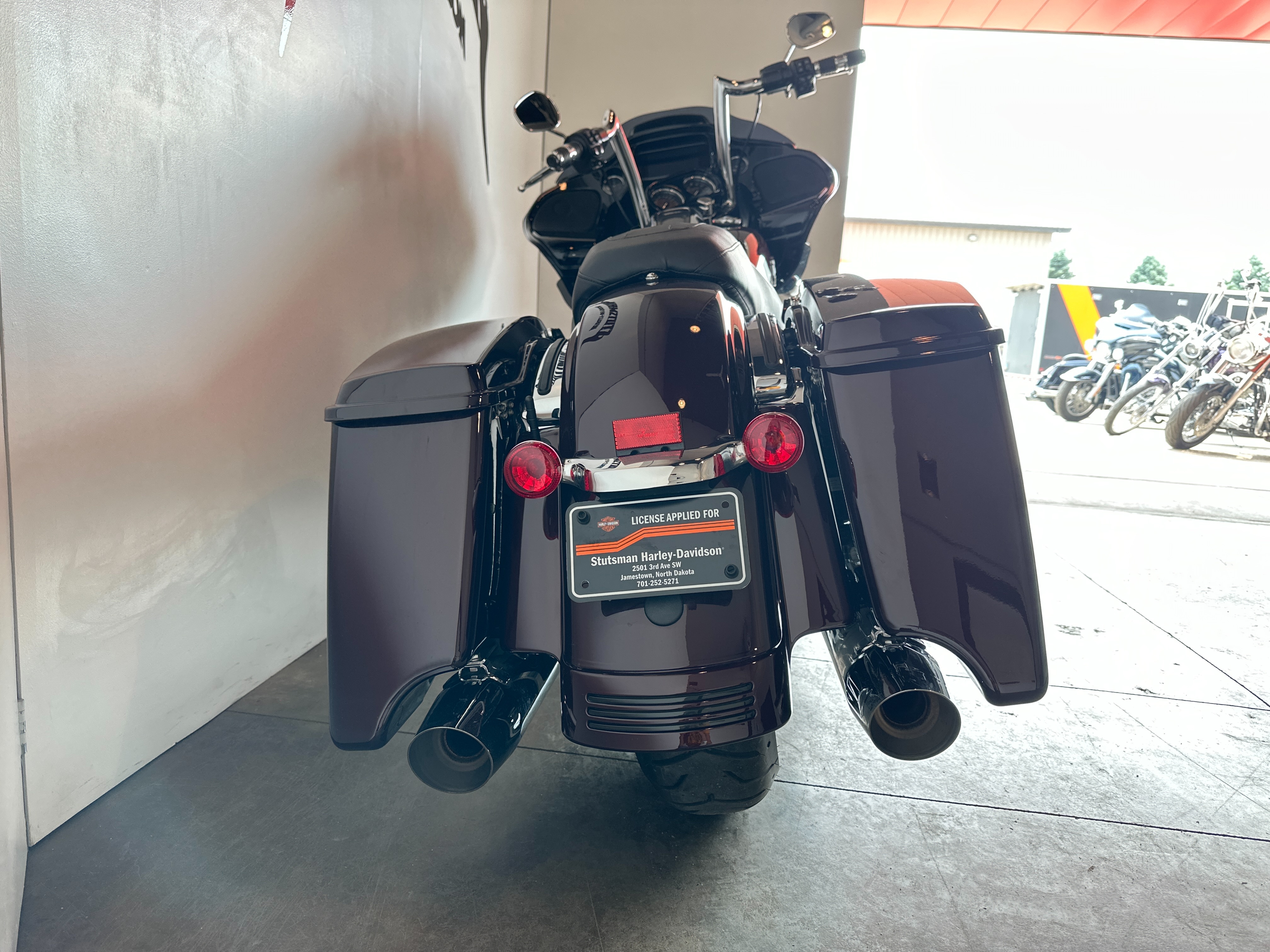 2021 harley street online glide