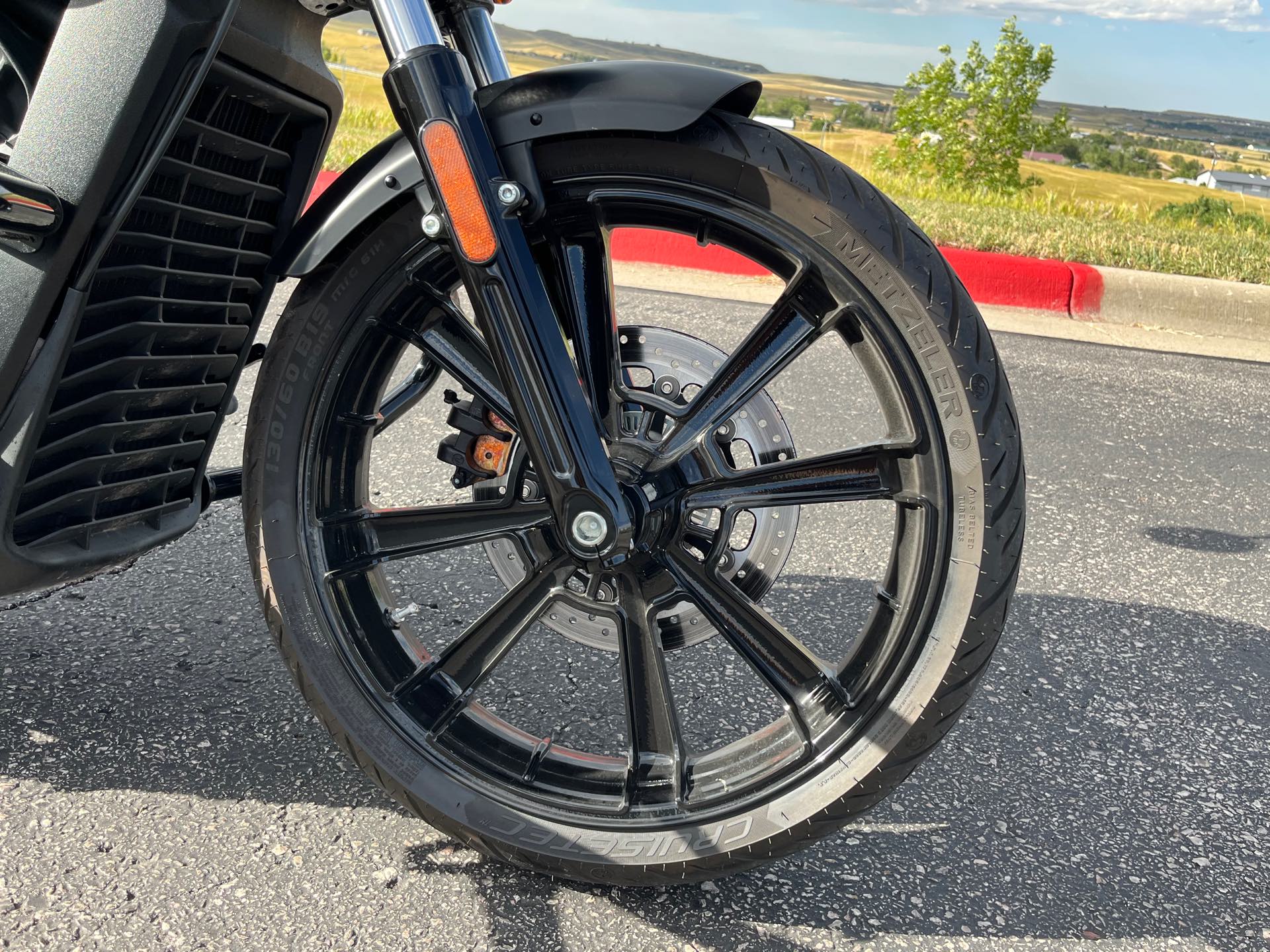 2022 Indian Motorcycle Scout Rogue at Mount Rushmore Motorsports