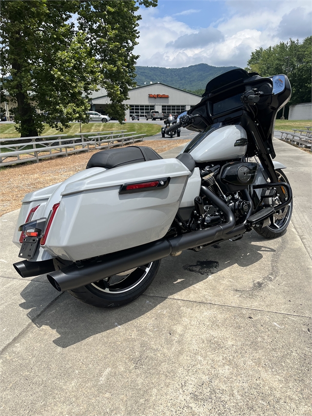 2024 Harley-Davidson Street Glide Base at Harley-Davidson of Asheville