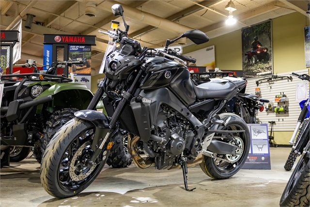 2023 Yamaha MT 09 at Friendly Powersports Slidell