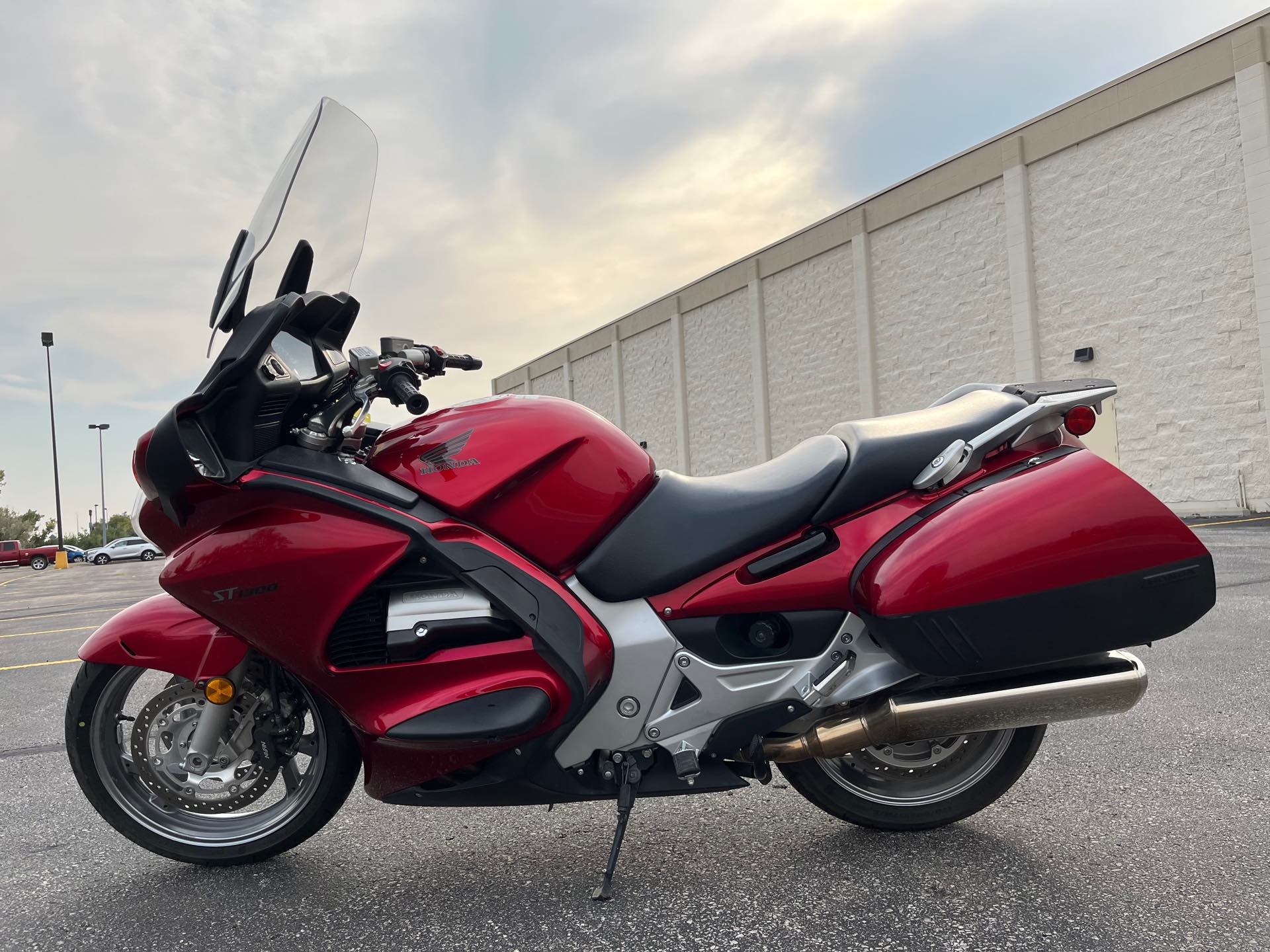 2009 Honda ST1300 Base at Mount Rushmore Motorsports