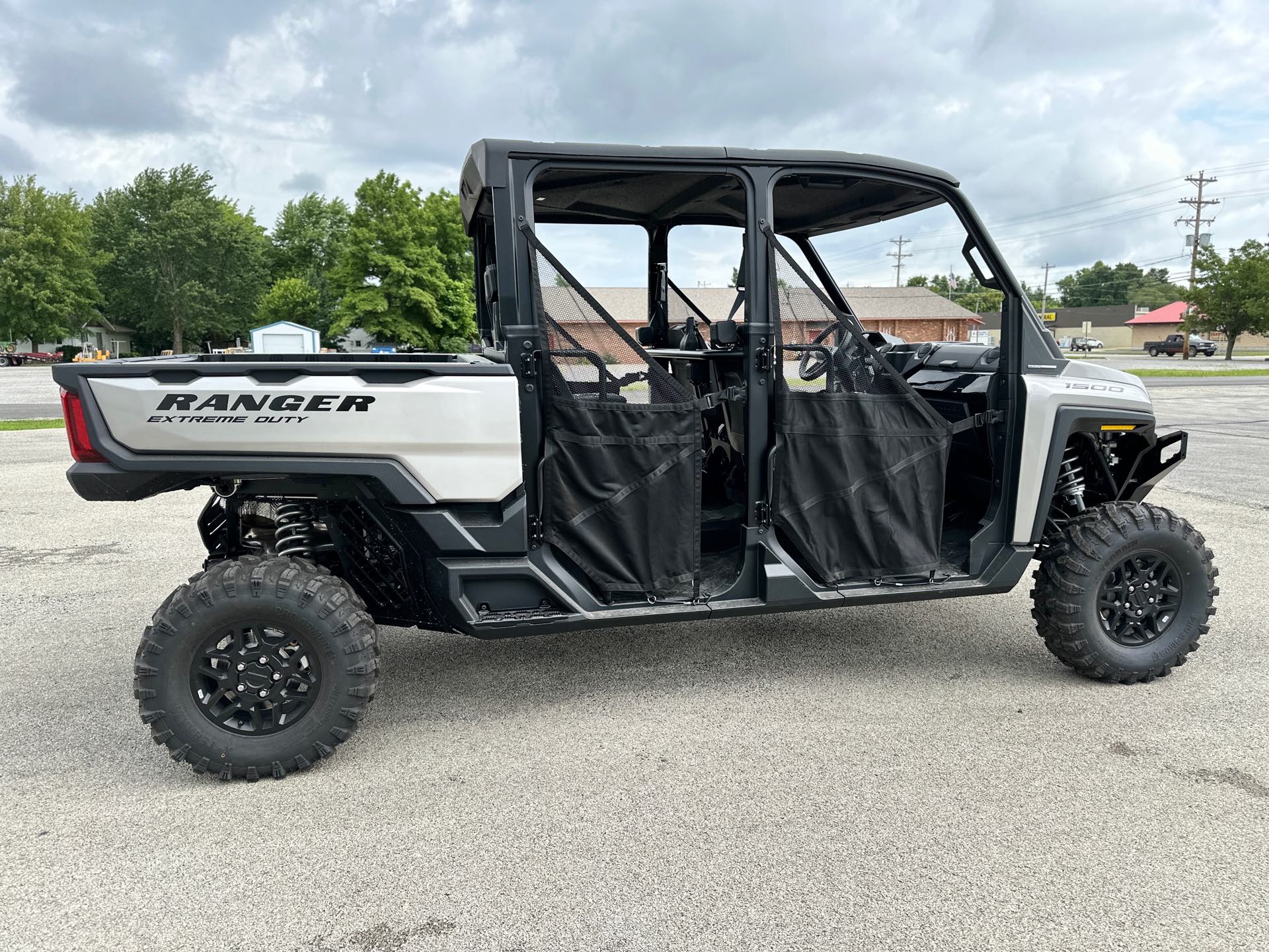 2024 Polaris Ranger Crew XD 1500 Premium at Pennington Polaris