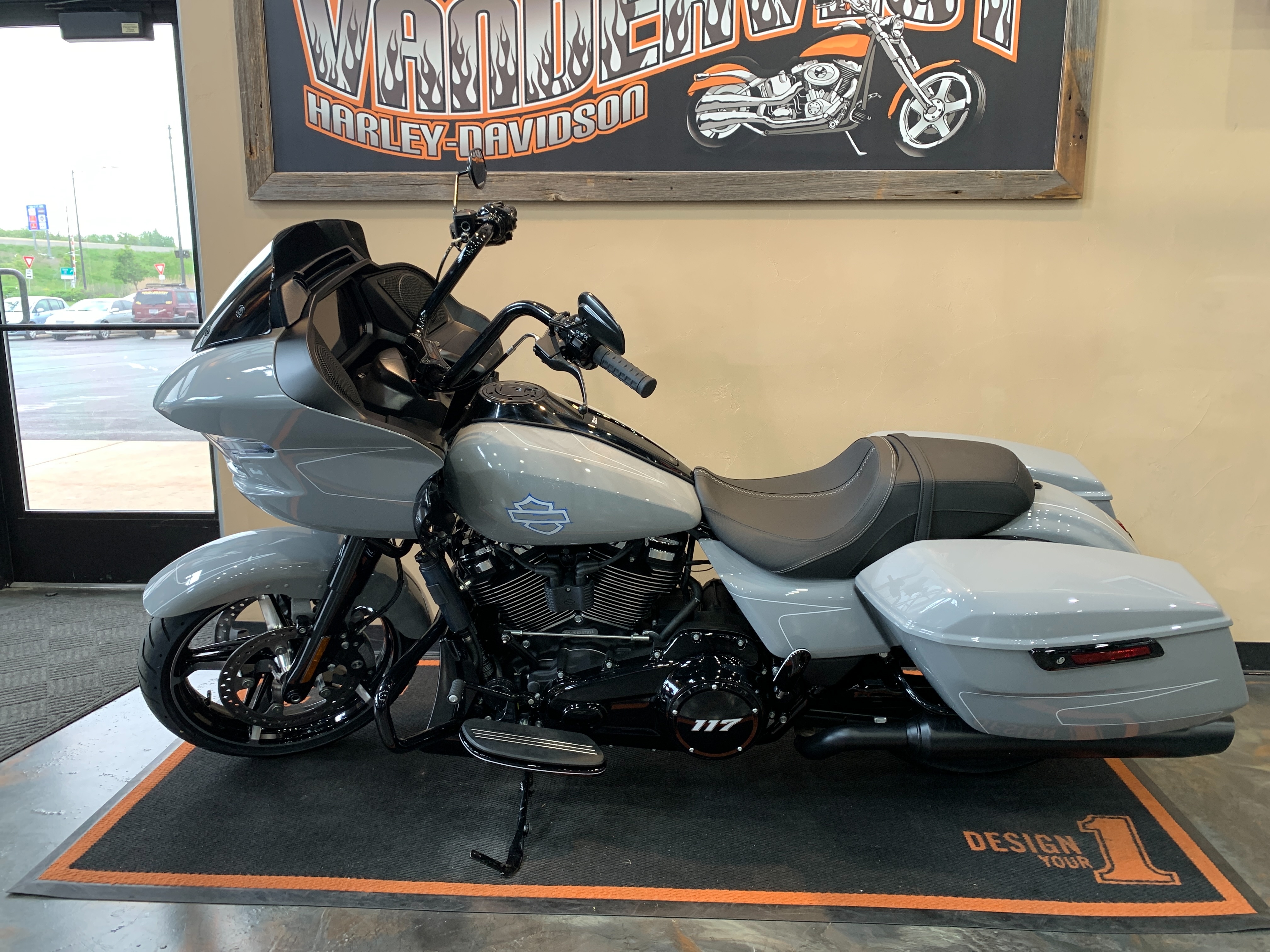 2024 Harley-Davidson Road Glide Base at Vandervest Harley-Davidson, Green Bay, WI 54303