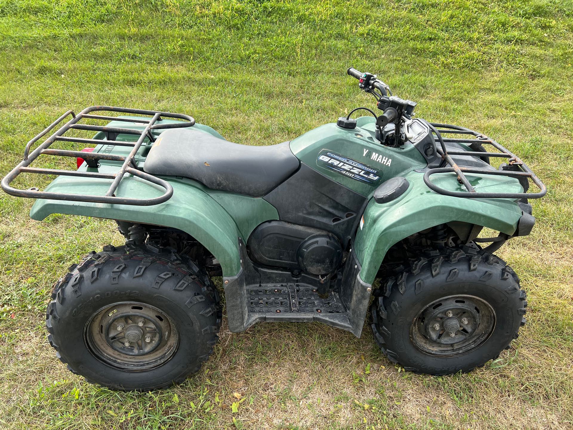 2011 Yamaha Grizzly 450 Auto 4x4 EPS at Interlakes Sport Center
