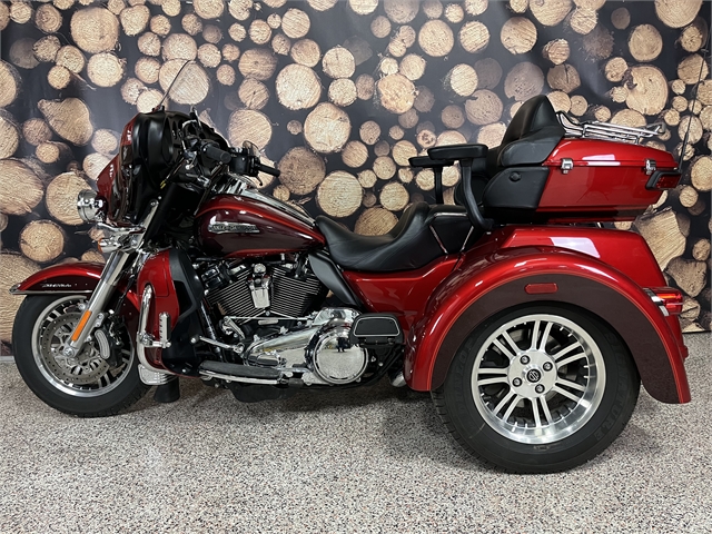 2018 Harley-Davidson Trike Tri Glide Ultra at Northwoods H-D