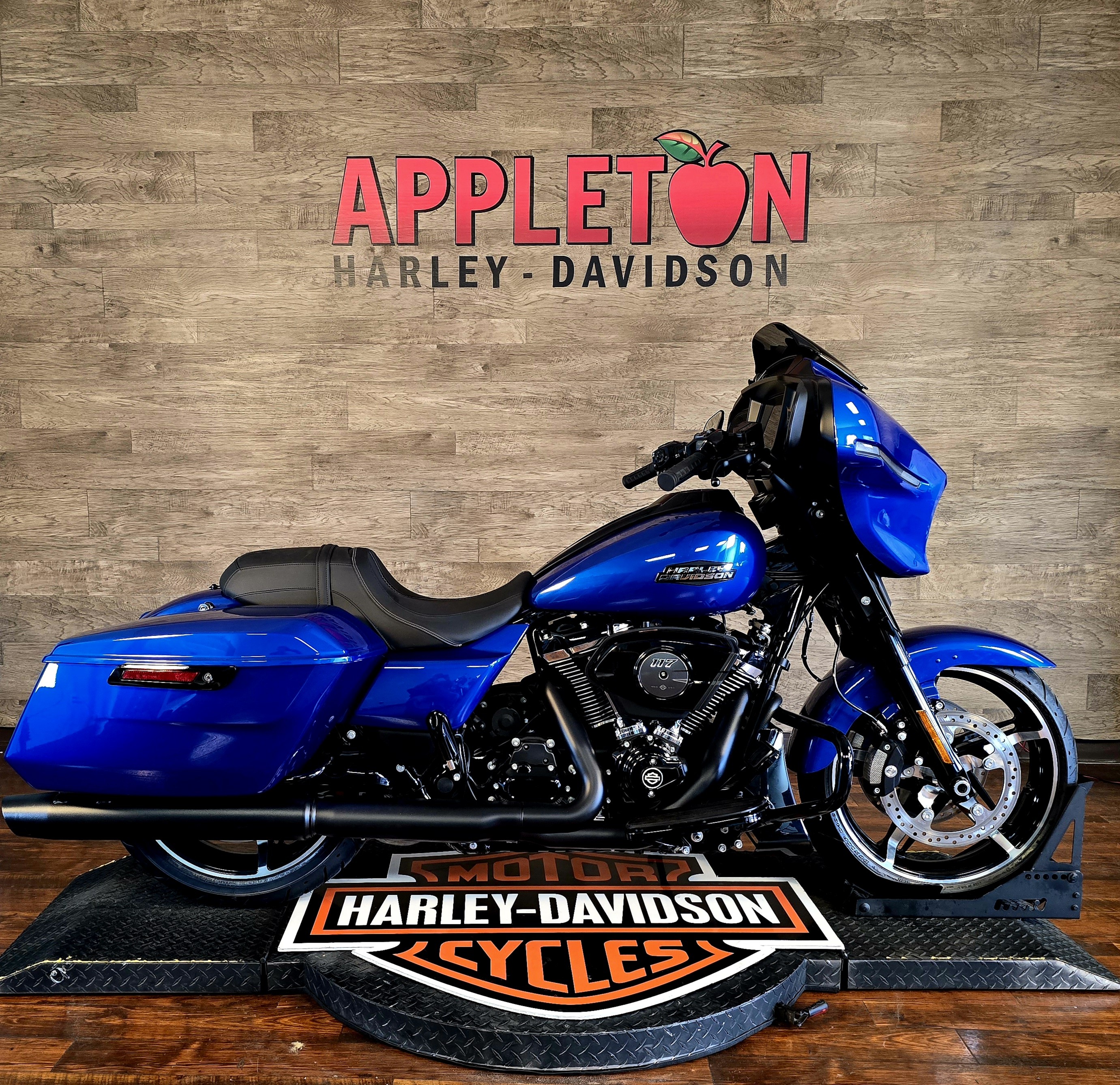 2024 Harley-Davidson Street Glide Base at Appleton Harley-Davidson