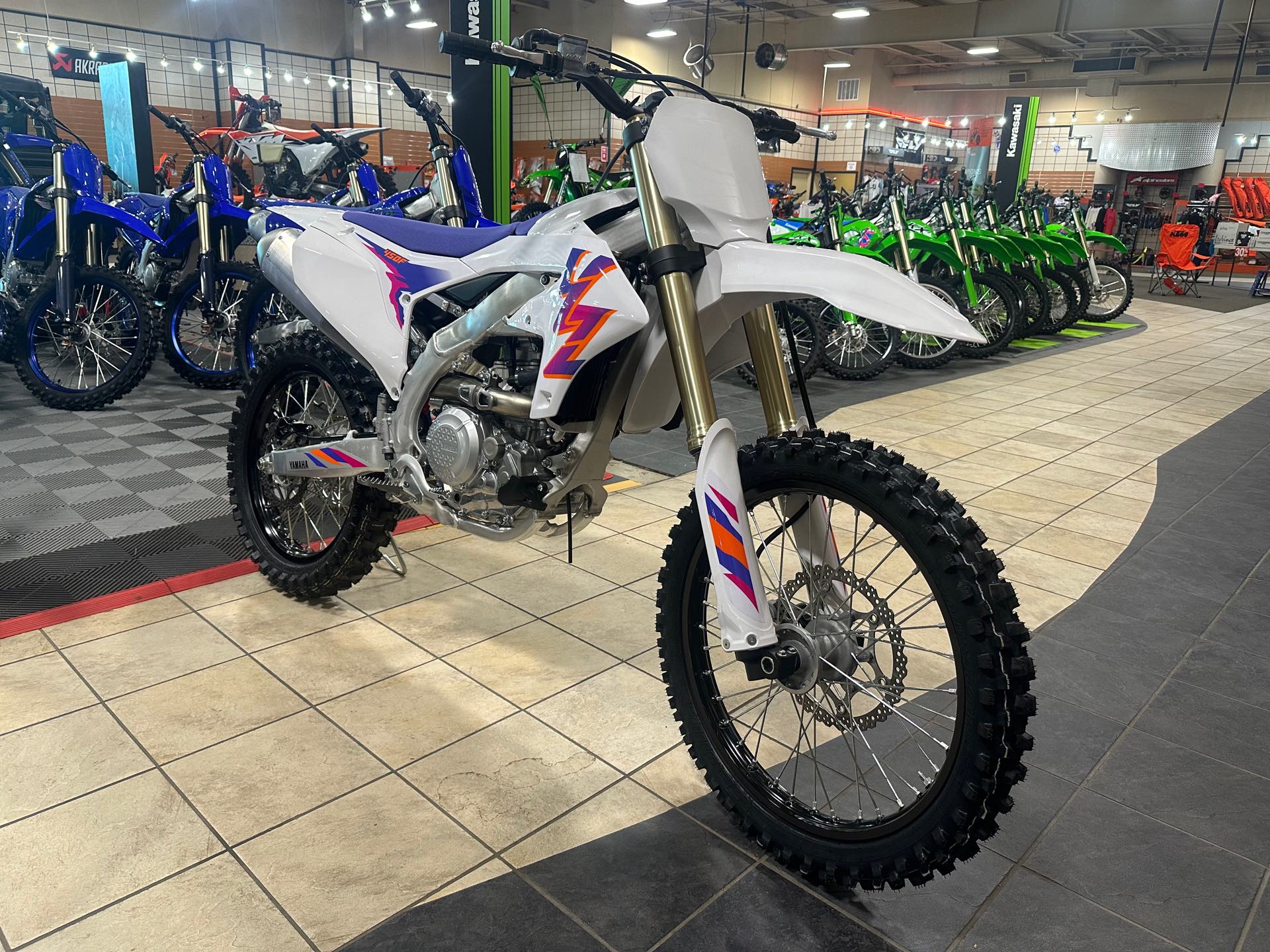 2024 Yamaha YZ450FRSE at Wood Powersports Fayetteville