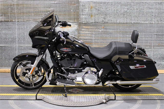 2024 Harley-Davidson Street Glide Base at Texarkana Harley-Davidson