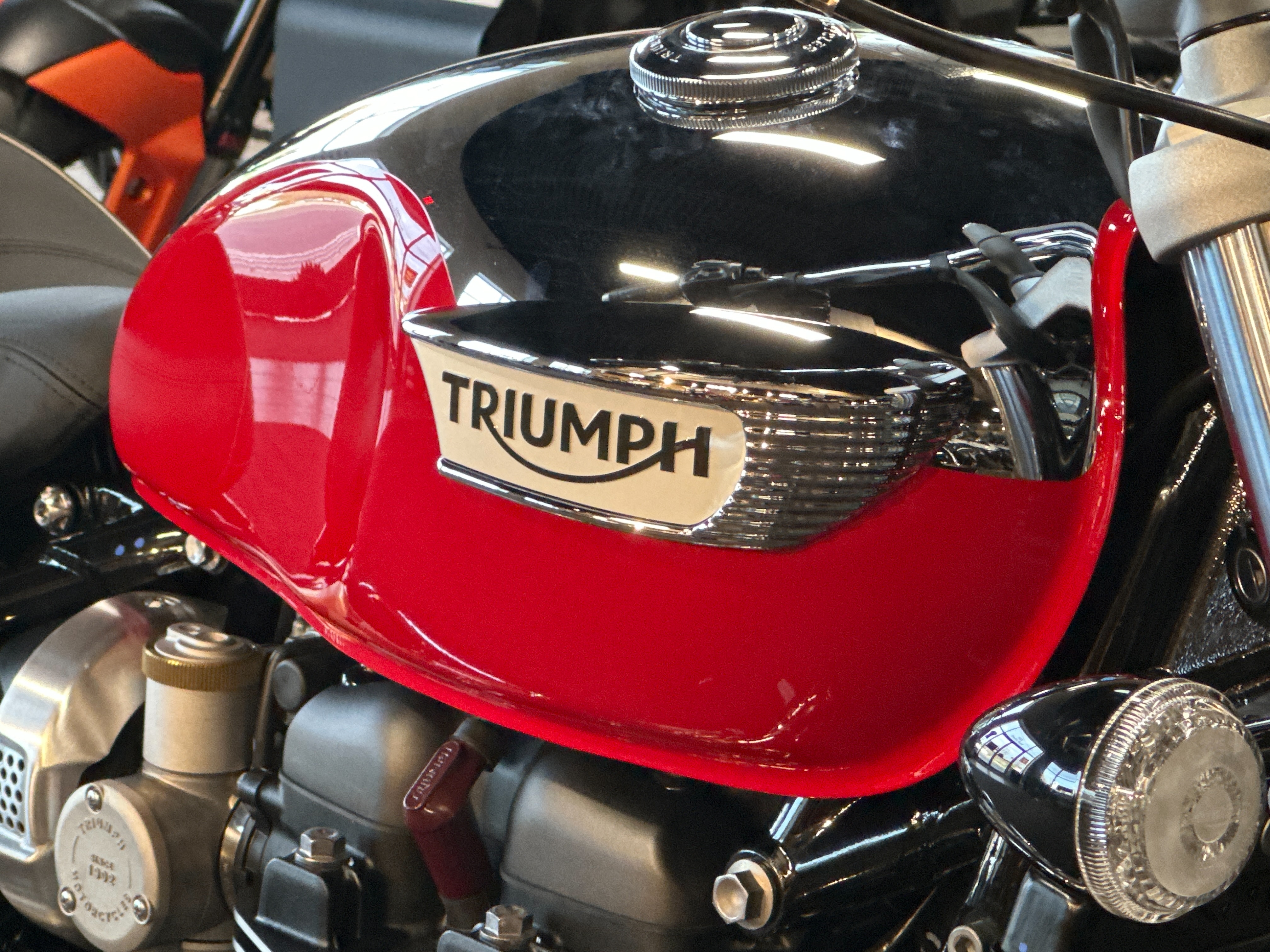 2023 Triumph Bonneville Speedmaster Chrome Edition at Frontline Eurosports
