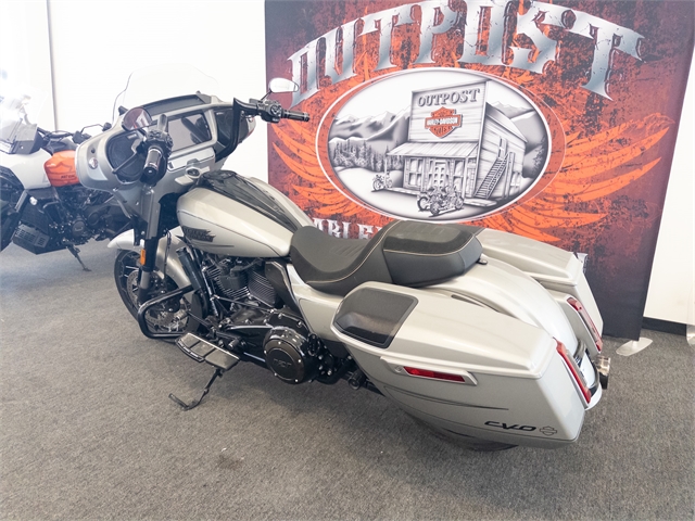 2023 Harley-Davidson Street Glide CVO Street Glide at Outpost Harley-Davidson