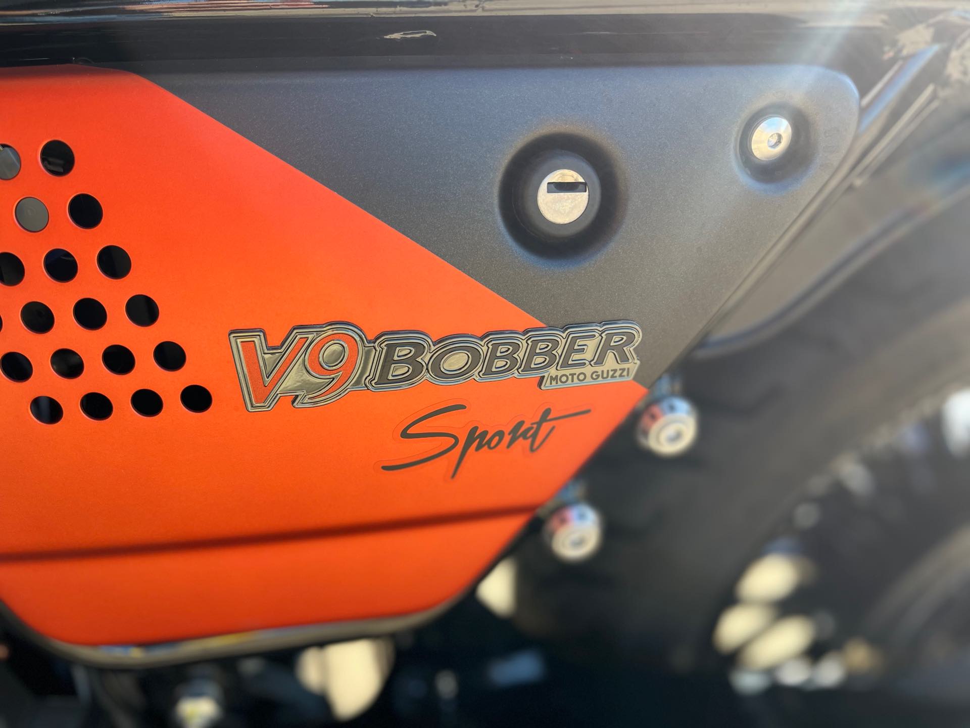 2020 Moto Guzzi V9 Bobber Sport 850 at Wild West Motoplex