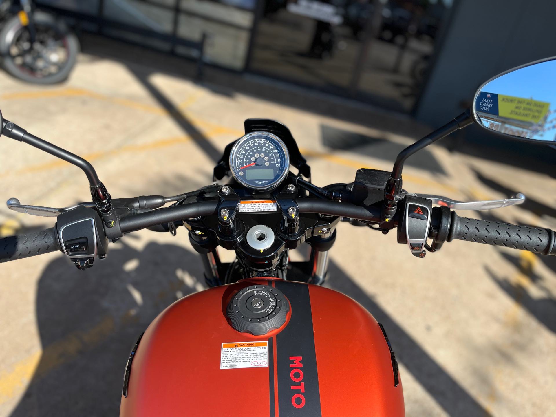 2020 Moto Guzzi V9 Bobber Sport 850 at Wild West Motoplex