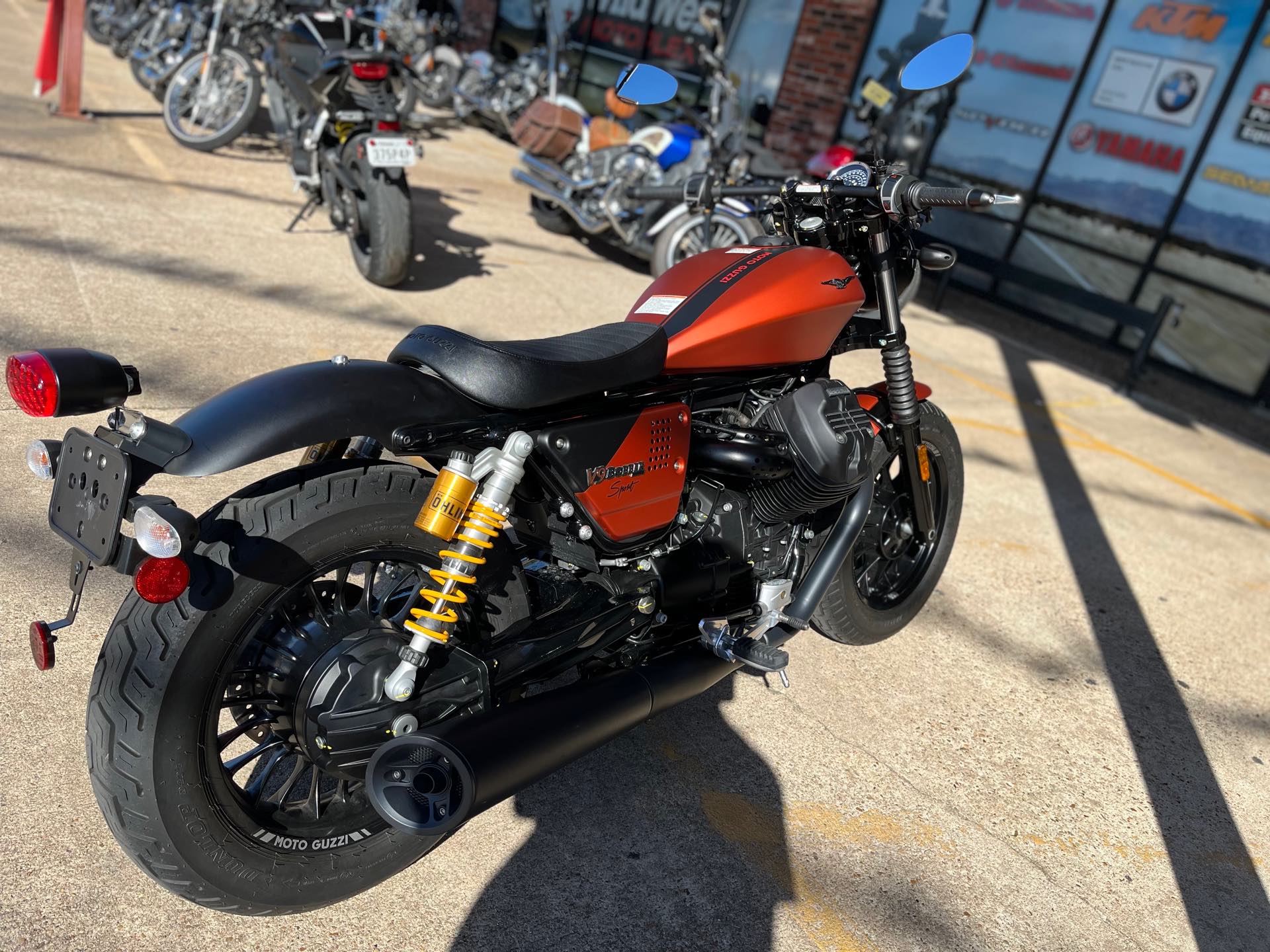 2020 Moto Guzzi V9 Bobber Sport 850 at Wild West Motoplex