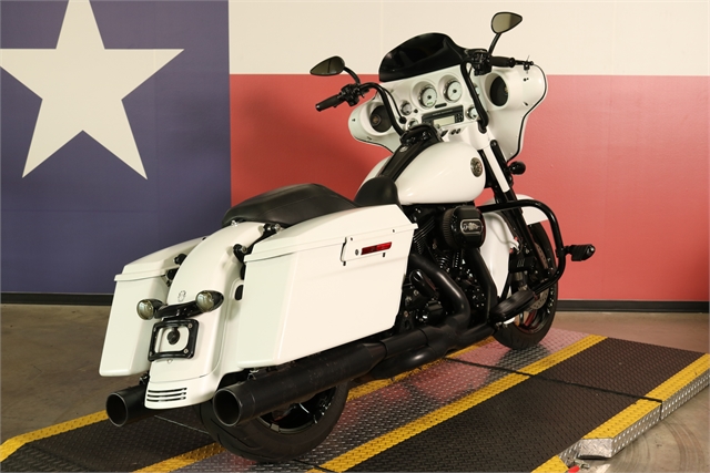 2013 Harley-Davidson Street Glide Base at Texas Harley