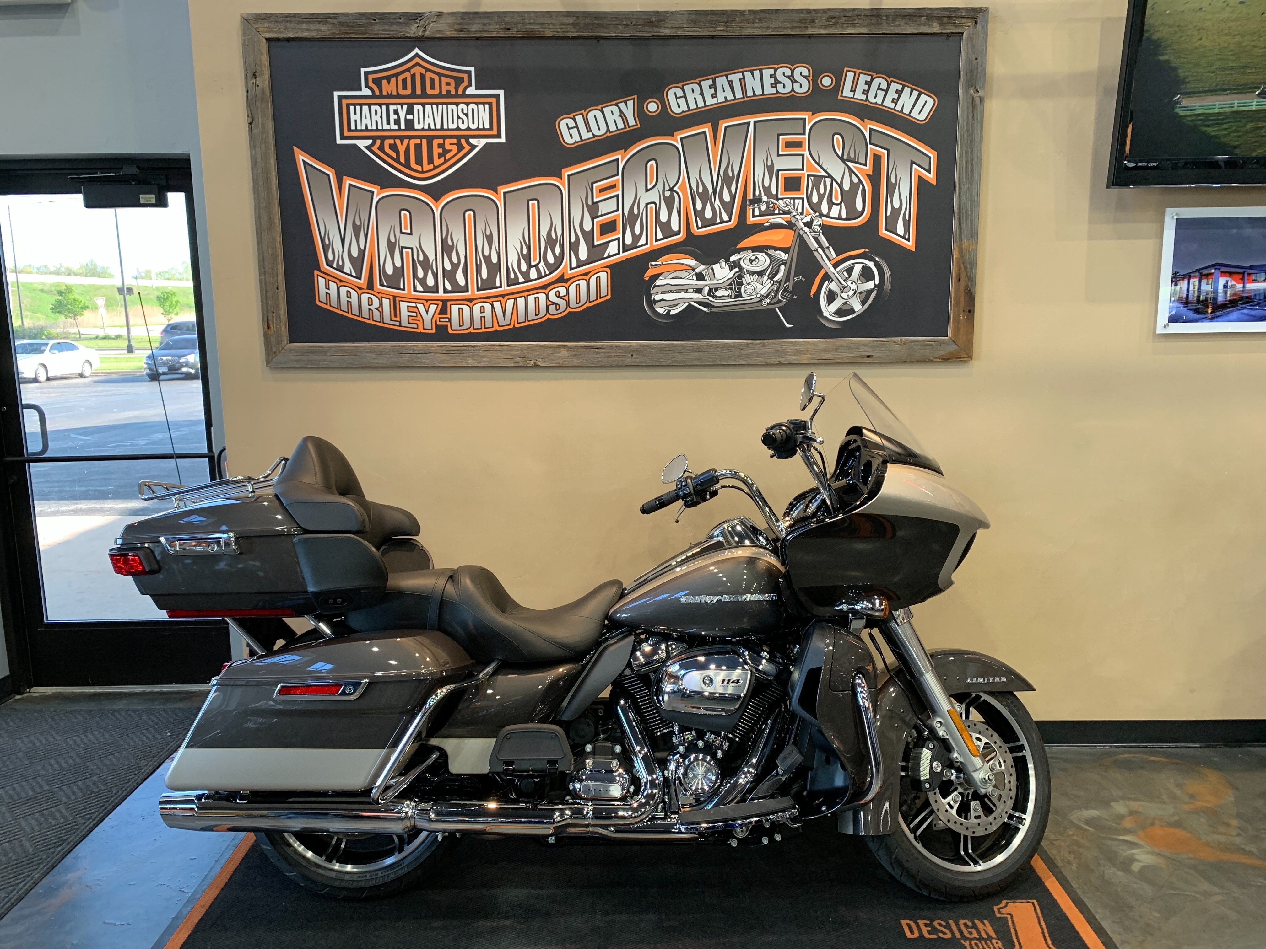 2023 Harley-Davidson Road Glide Limited at Vandervest Harley-Davidson, Green Bay, WI 54303