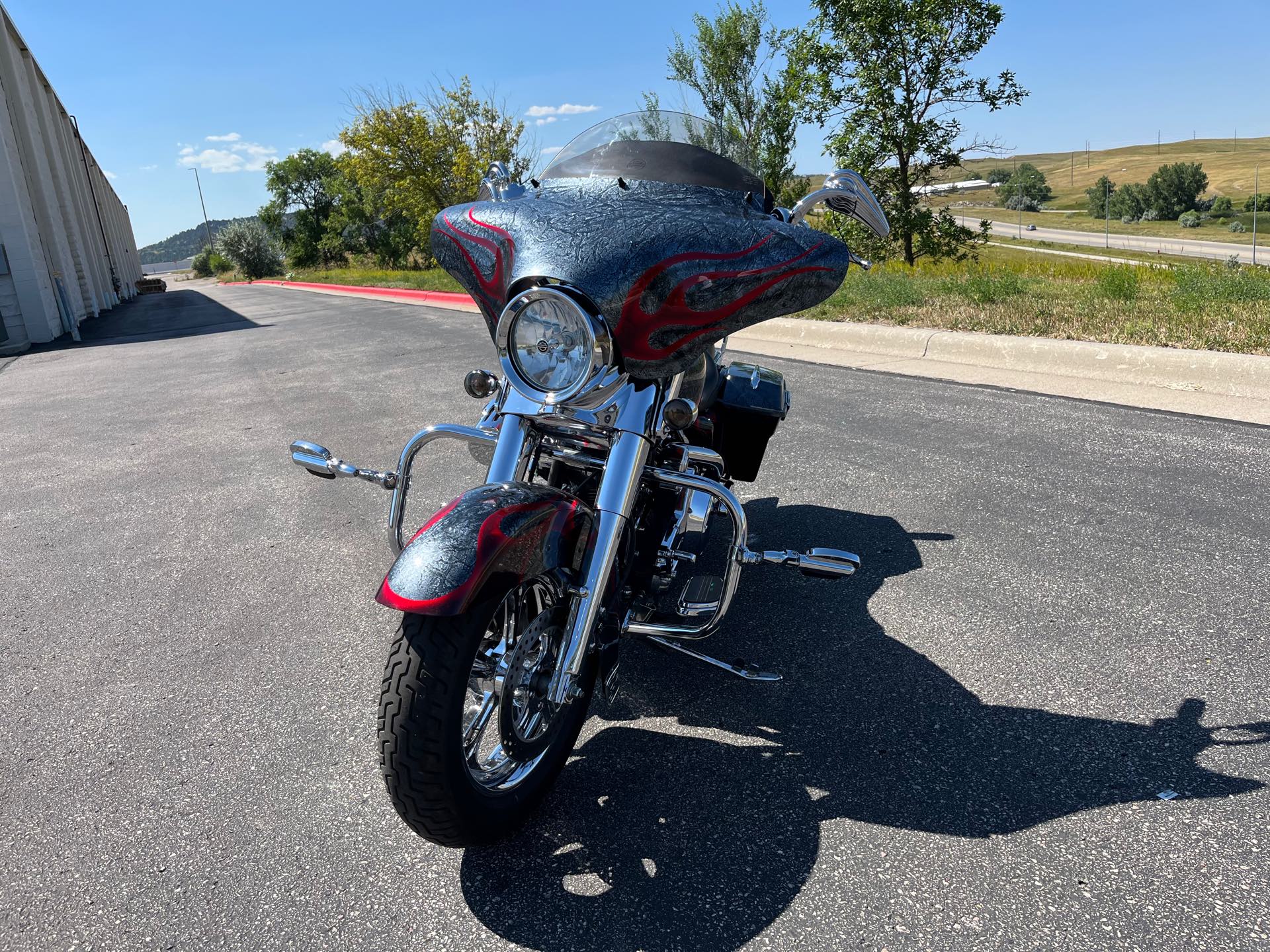 2004 Harley-Davidson Road King Custom at Mount Rushmore Motorsports