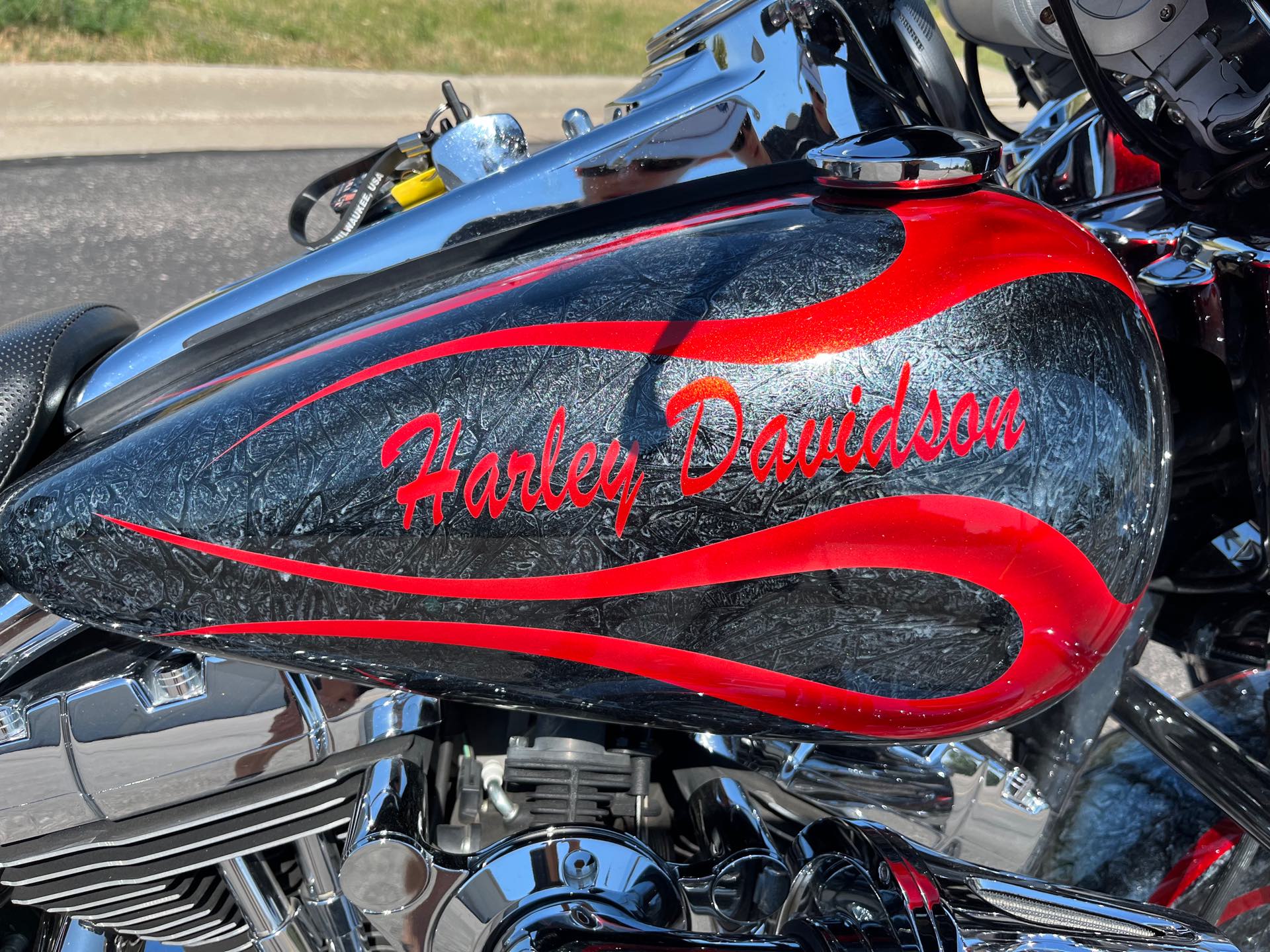 2004 Harley-Davidson Road King Custom at Mount Rushmore Motorsports