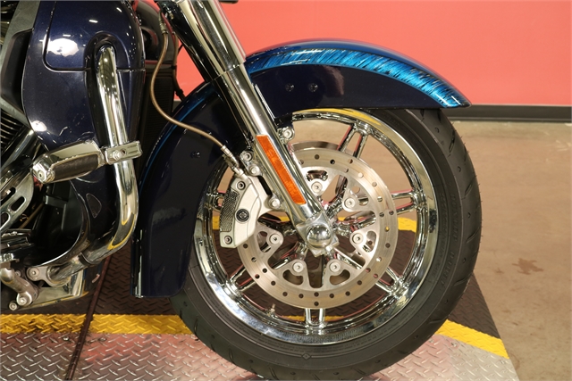 2014 Harley-Davidson Electra Glide CVOT Limited at Texas Harley