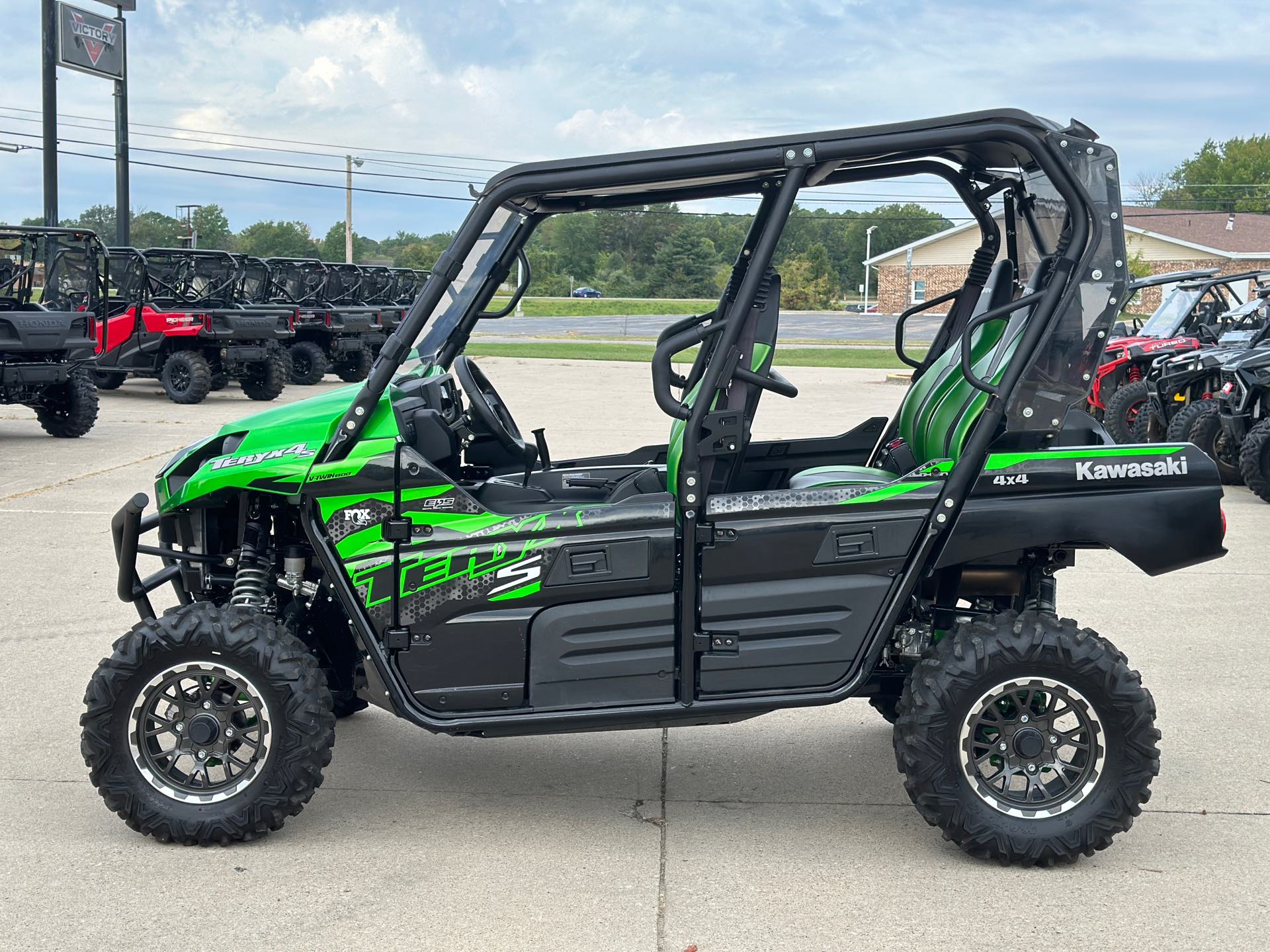 2022 Kawasaki Teryx4 S LE at Southern Illinois Motorsports