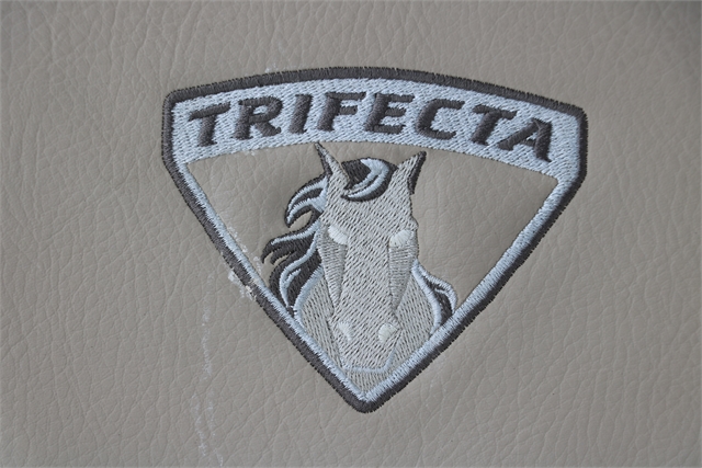 2019 Trifecta 23 SB at Jerry Whittle Boats