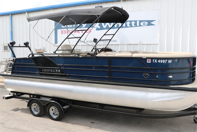 2019 Trifecta 23 SB at Jerry Whittle Boats