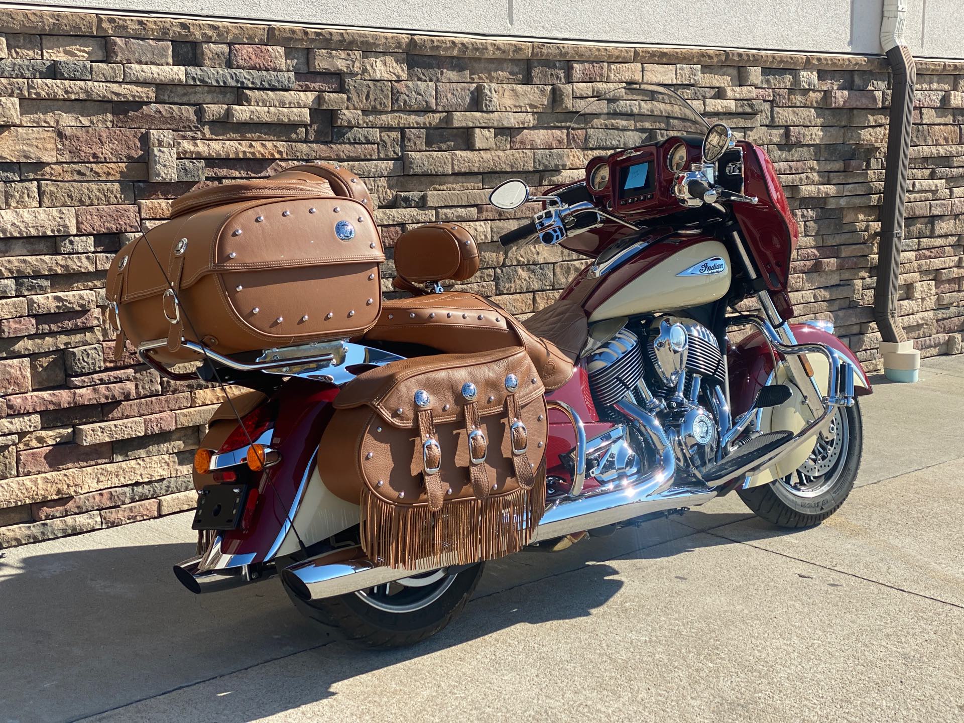 2017 Indian Roadmaster Classic at Head Indian Motorcycle