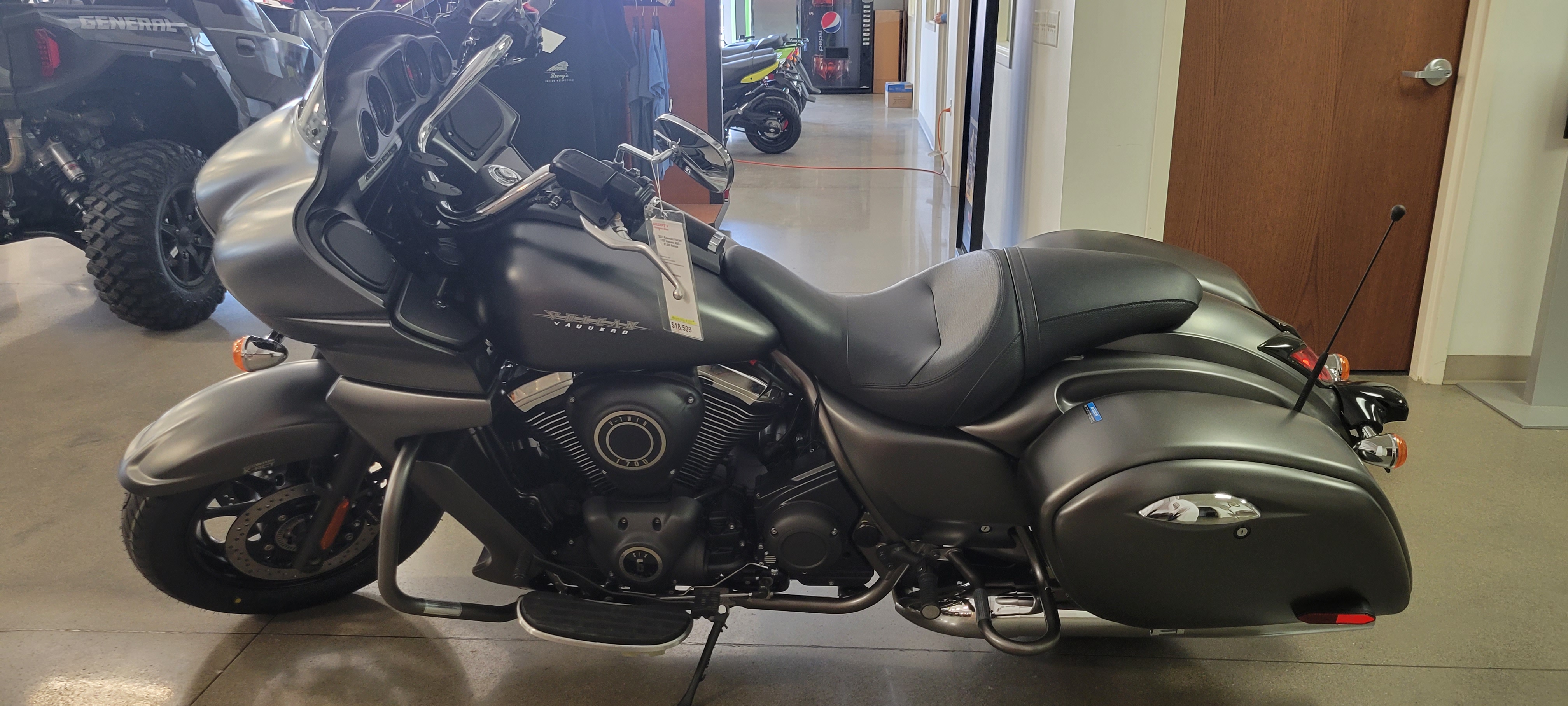 2023 Kawasaki Vulcan 1700 Vaquero ABS at Brenny's Motorcycle Clinic, Bettendorf, IA 52722