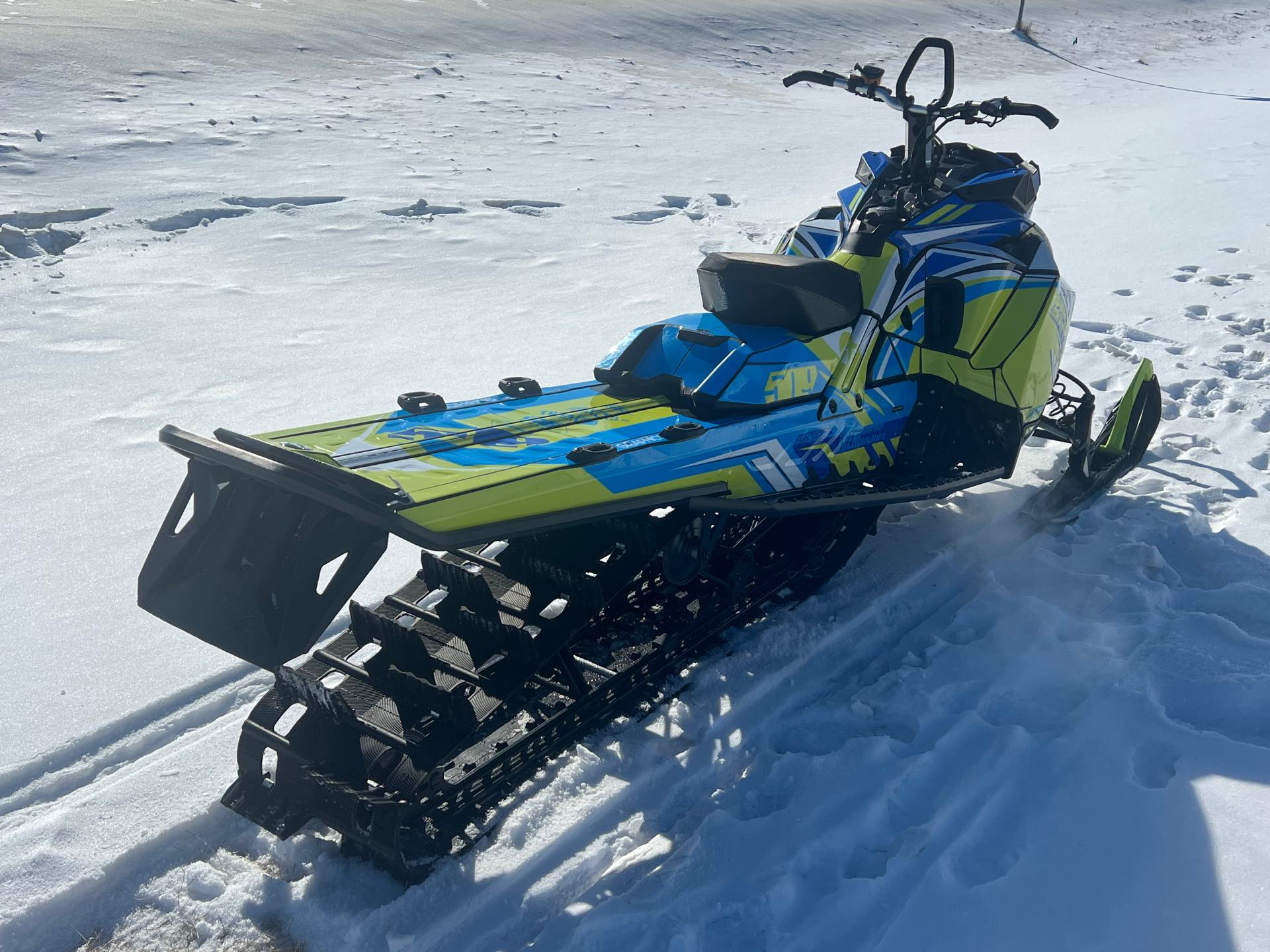 2020 Ski-Doo Summit SP Summit SP 165 850 E-TEC SHOT, PowderMax Light 30 at Interlakes Sport Center