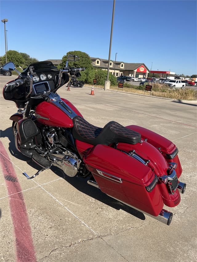 2021 Harley-Davidson Grand American Touring Street Glide at Harley-Davidson of Waco