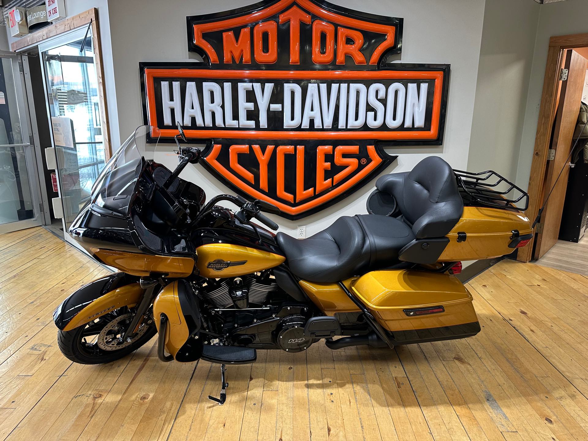 2023 Harley-Davidson Road Glide Limited at Zips 45th Parallel Harley-Davidson