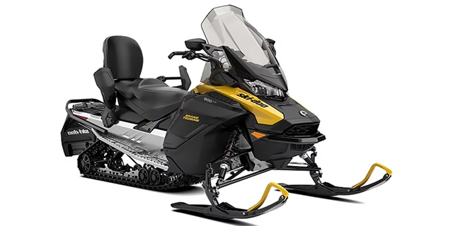 2025 Ski-Doo Grand Touring Sport 900 ACE 137 at Interlakes Sport Center