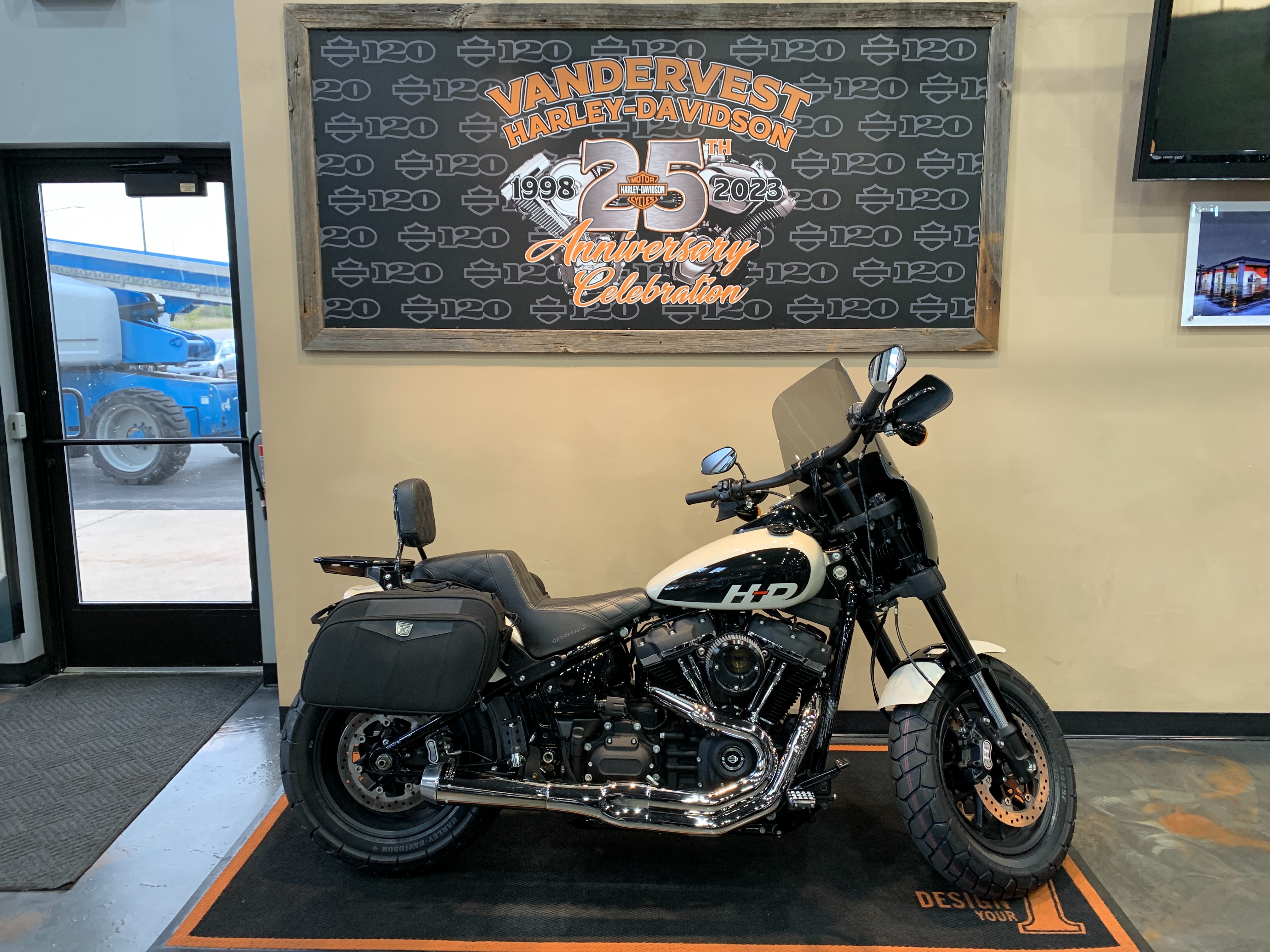 2022 Harley-Davidson Softail Fat Bob 114 at Vandervest Harley-Davidson, Green Bay, WI 54303