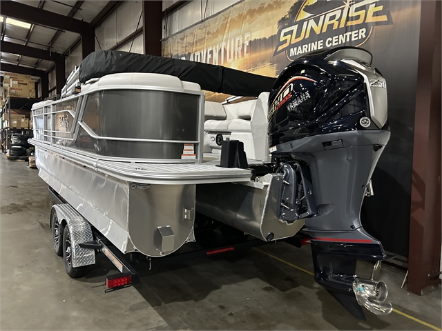 2023 SunCatcher Fusion Series 3-Log 322RC at Sunrise Marine Center